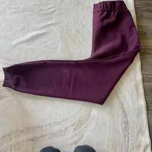 LuluLemon High-Rise Joggers